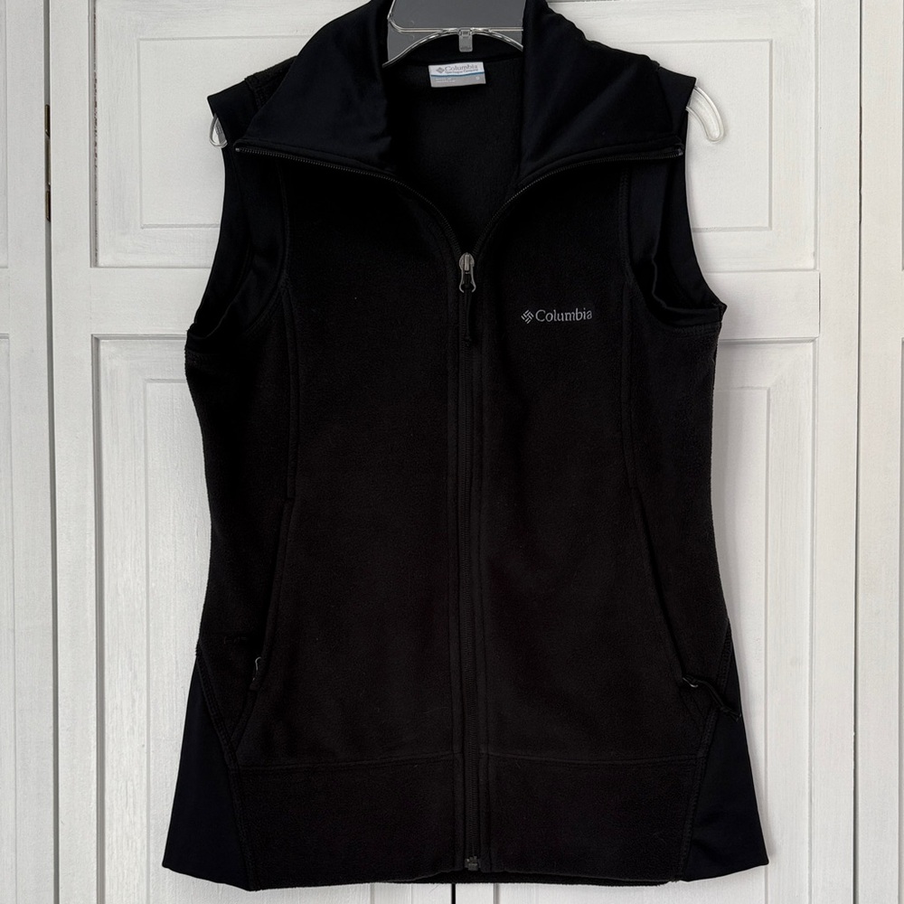 Columbia Women's Black Fleece Full-Zip Vest Sz S